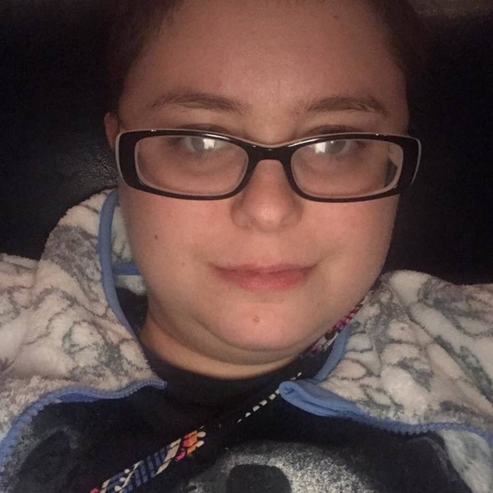 Meet your Posher, Mia